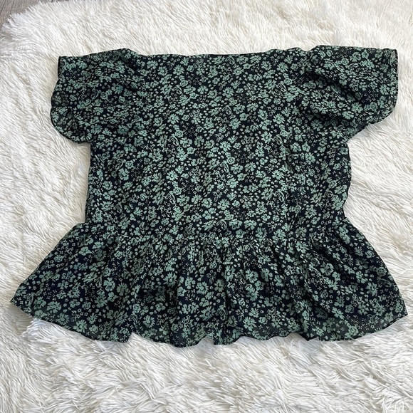 Madewell Georgette Ruffle Sleeve Peplum Top - Picture 2 of 8